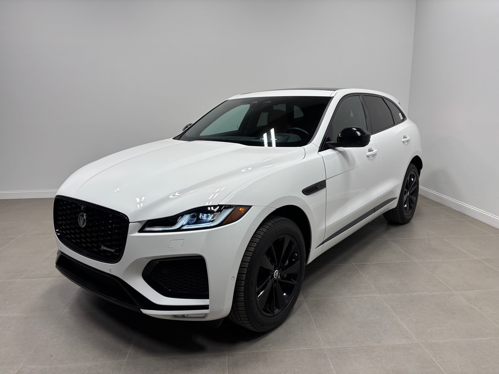2025 Jaguar F-PACE