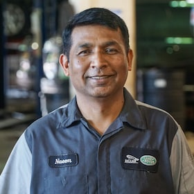 Staff member Naeem Siddiqi from ID_4fadae4f9f90