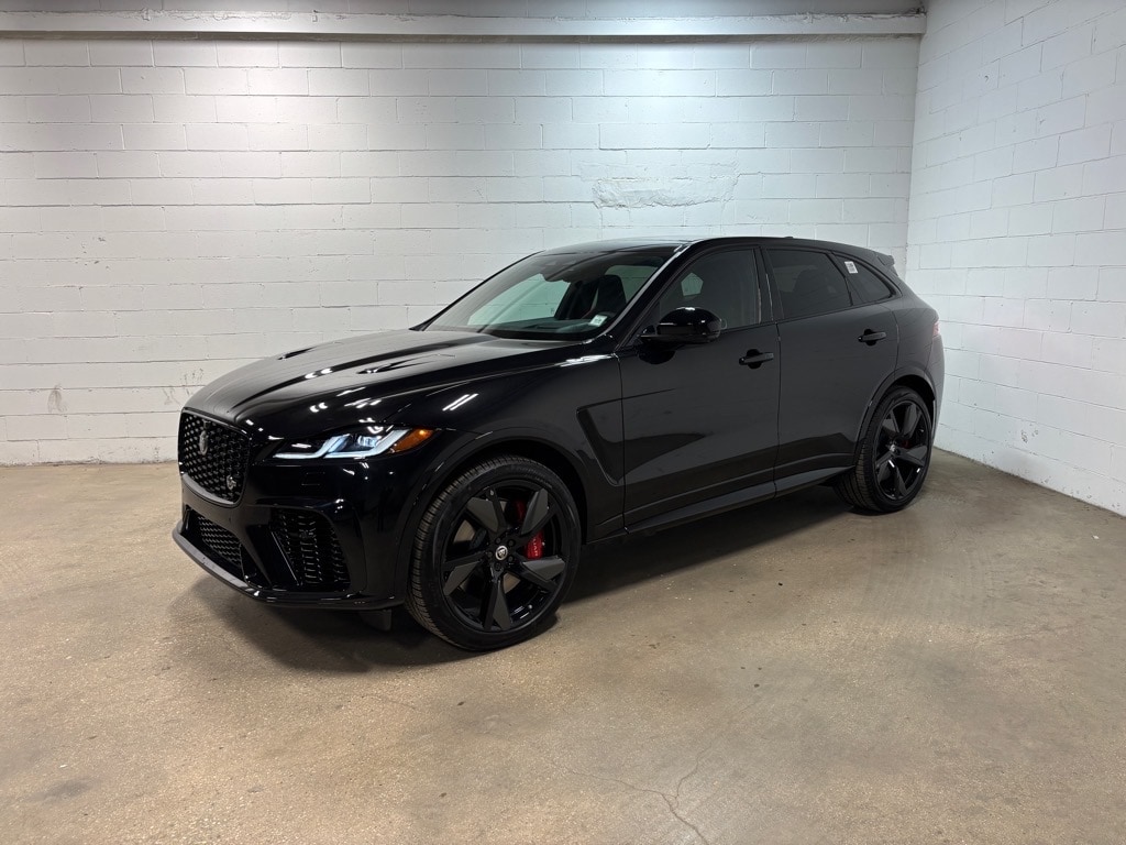 2026 Jaguar F-Pace SVR's photo