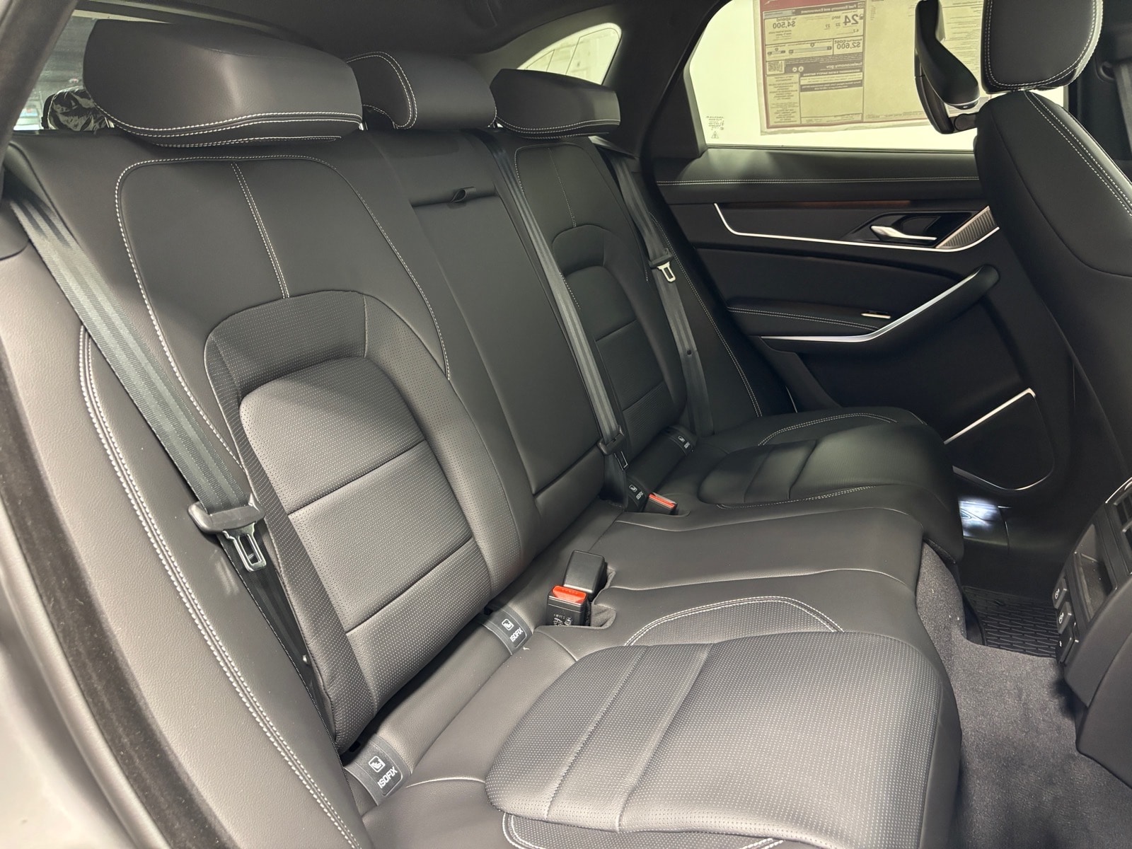 2026 Jaguar F-Pace R-Dynamic S - Photo 39