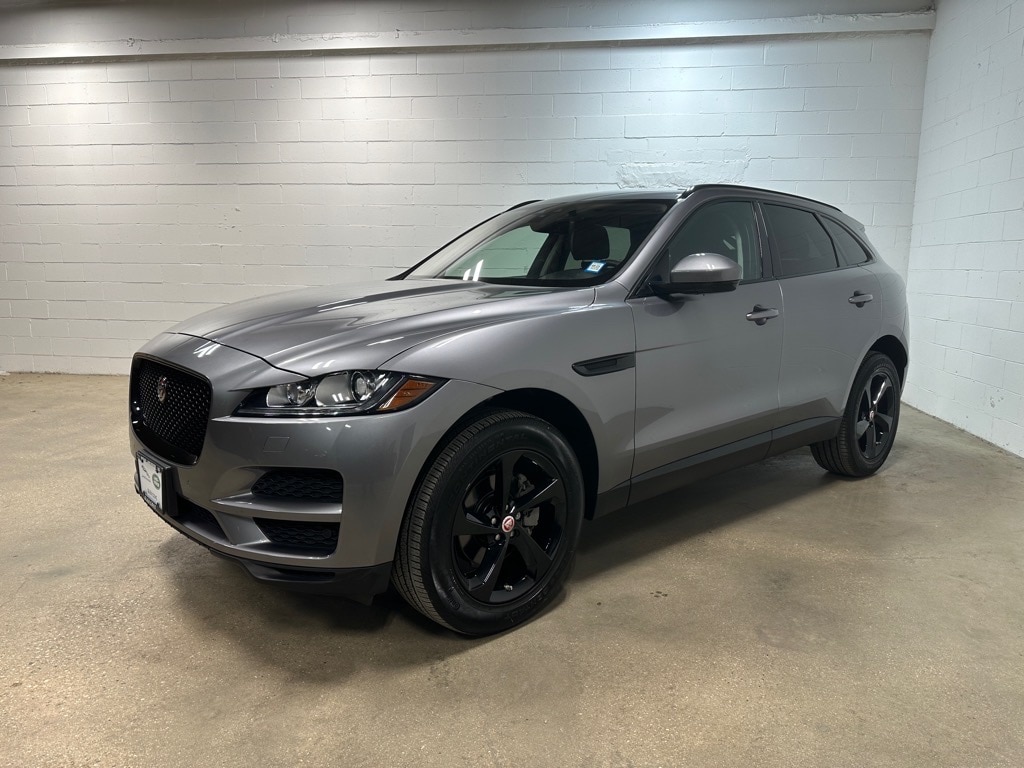 Used 2020 Jaguar F-Pace Premium with VIN SADCJ2FX0LA658088 for sale in Glen Cove, NY