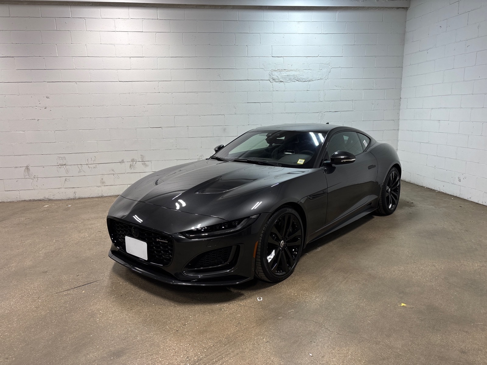 2024 Jaguar F-Type R-Dynamic