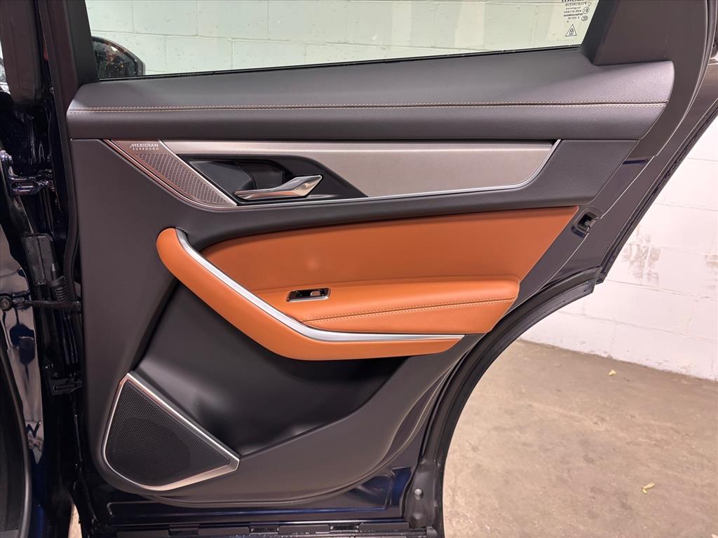 2026 Jaguar F-Pace R-Dynamic S - Photo 41
