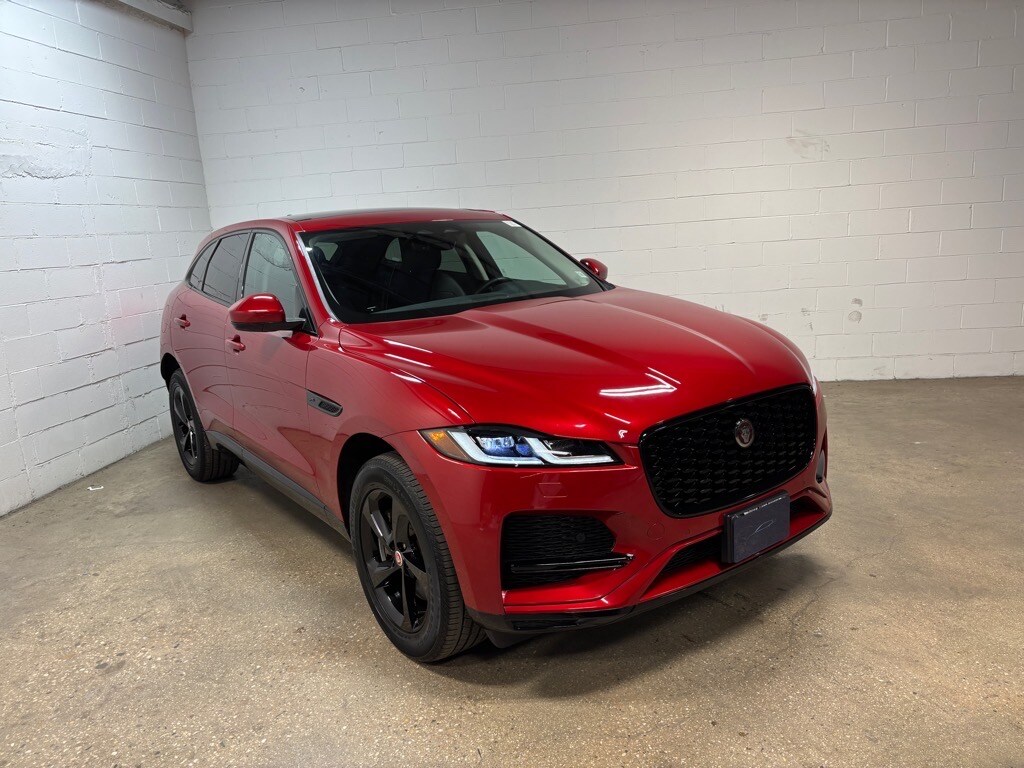 2022 Jaguar F-PACE P250 S photo 4