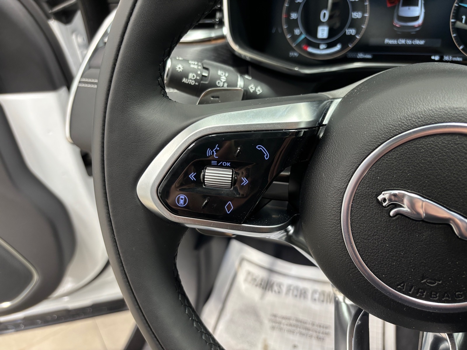 2026 Jaguar F-Pace R-Dynamic S - Photo 21