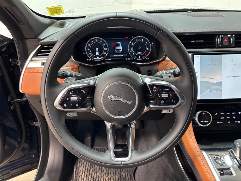 2026 Jaguar F-Pace R-Dynamic S - Photo 19