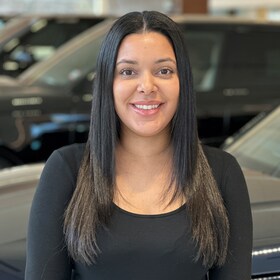 Staff member Jennifer Rosario from ID_867a19a2a751