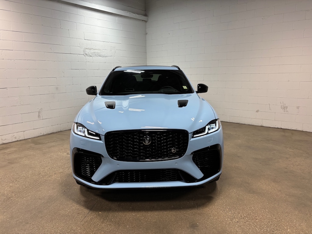 New 2026 Jaguar F-PACE SVR Final Edition SUV