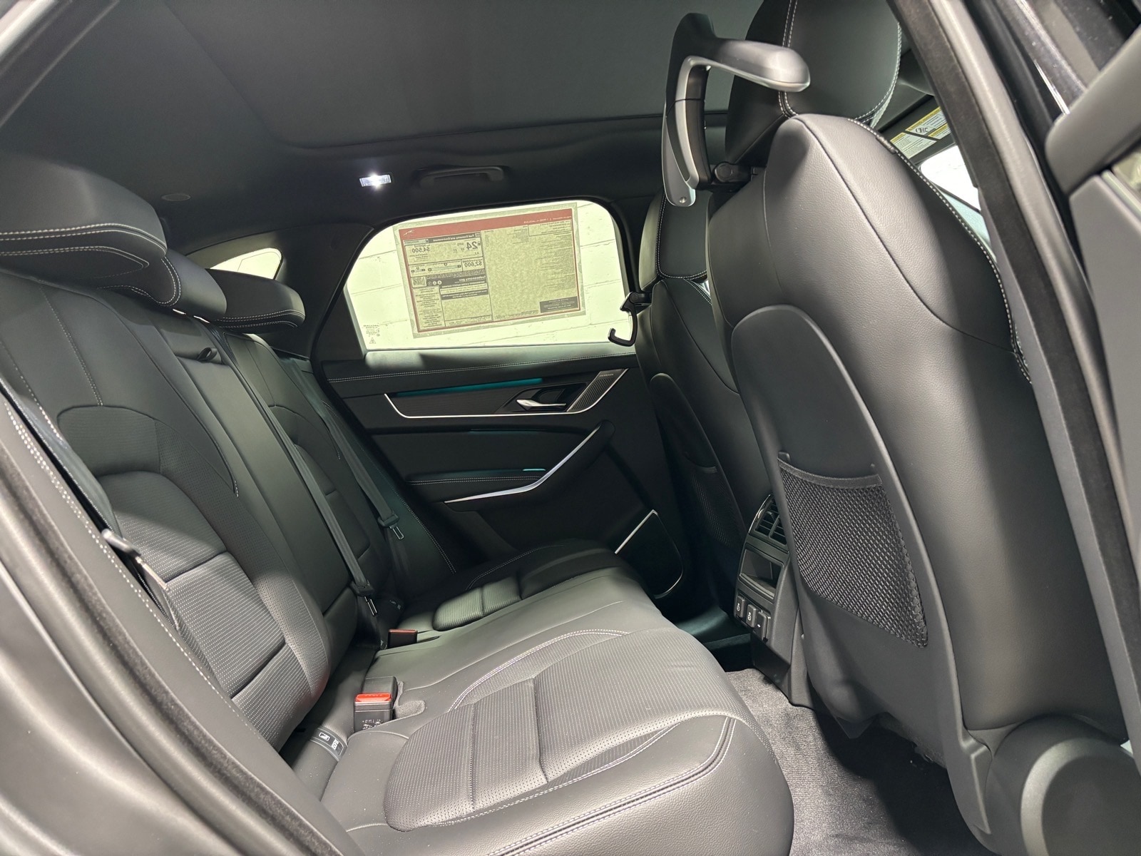 2026 Jaguar F-Pace R-Dynamic S - Photo 39