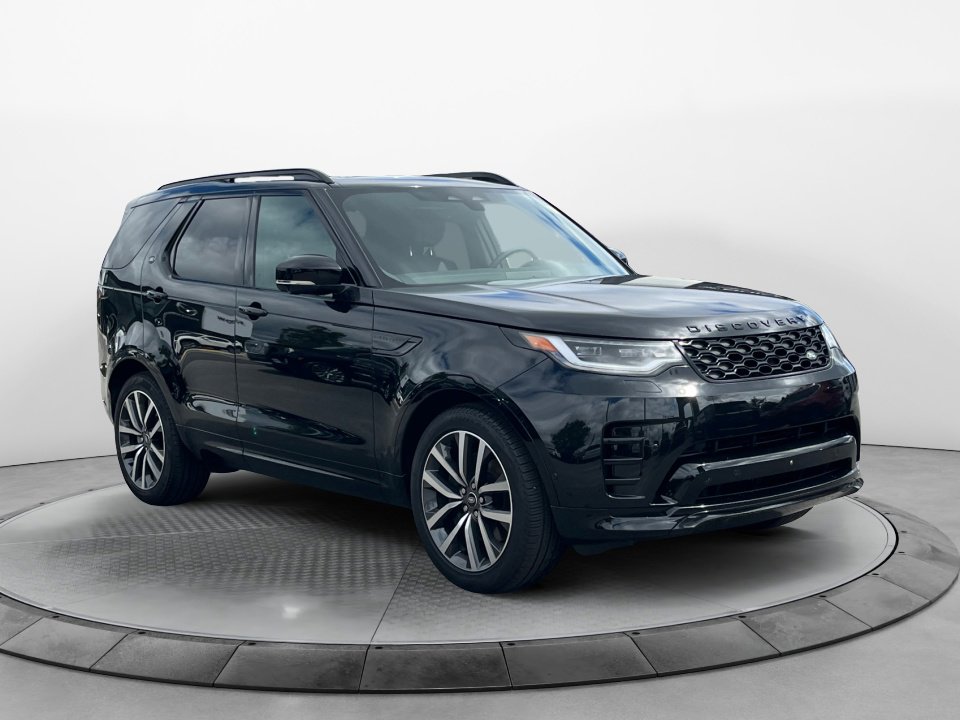 2024 Land Rover Discovery P360 Dynamic SE photo 3