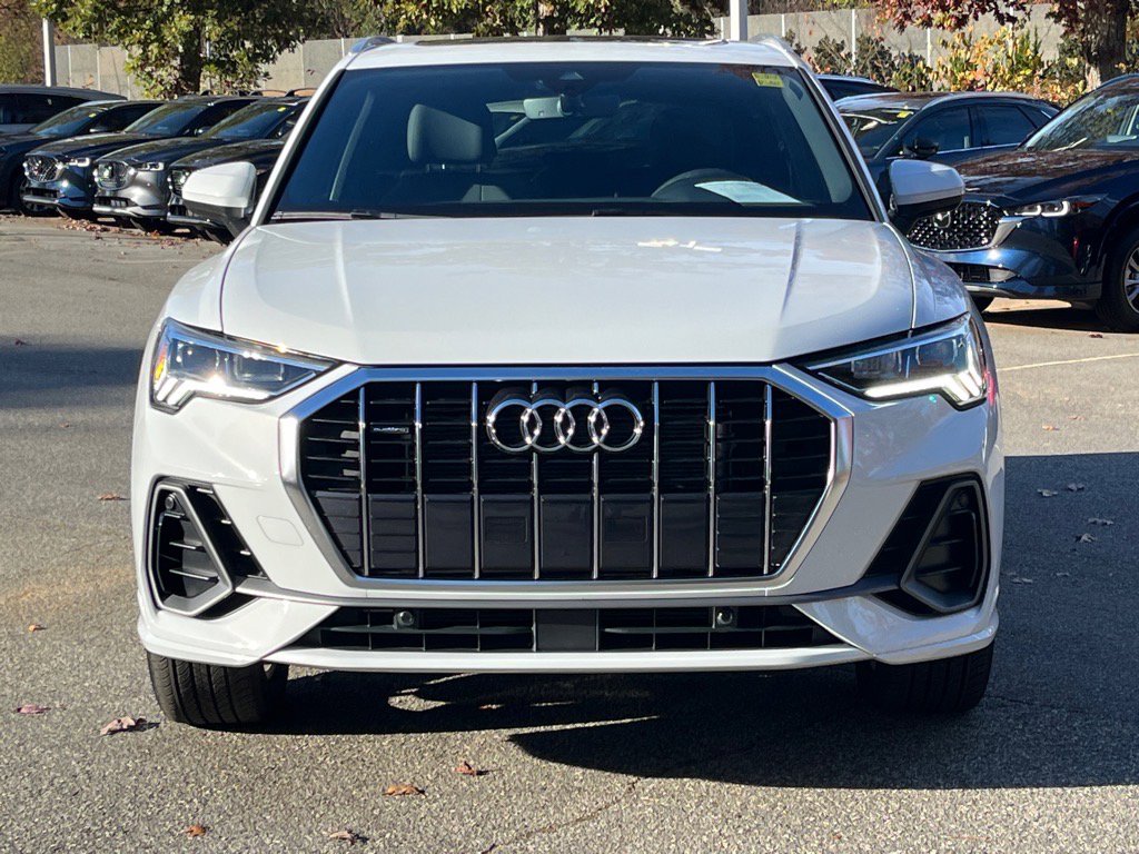 2024 Audi Q3 45 TFSI S line Premium photo 2