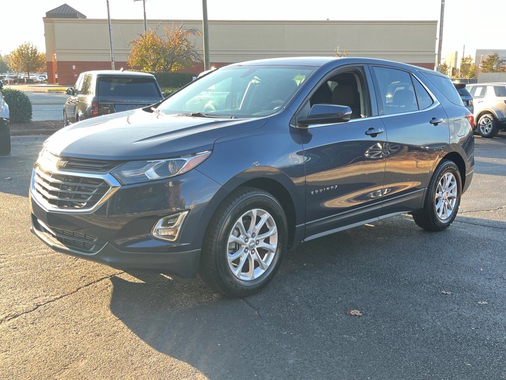 2019 Chevrolet Equinox LT photo 3