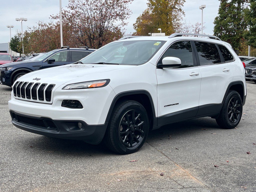 2017 Jeep Cherokee Latitude photo 3