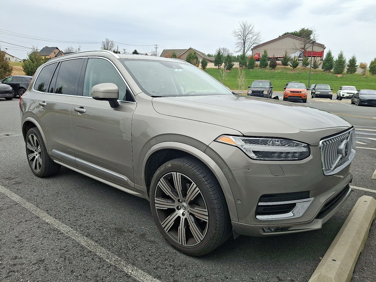 2021 Volvo XC90 T6 Inscription photo 2