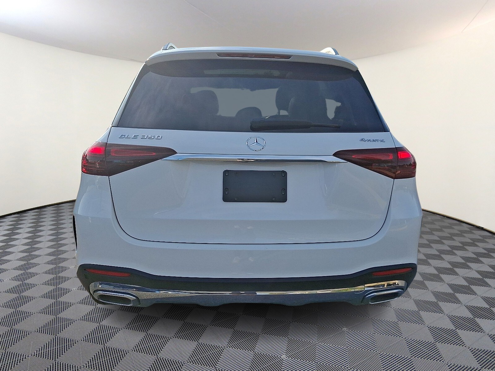 2024 Mercedes Benz GLE 350 4MATIC photo 3