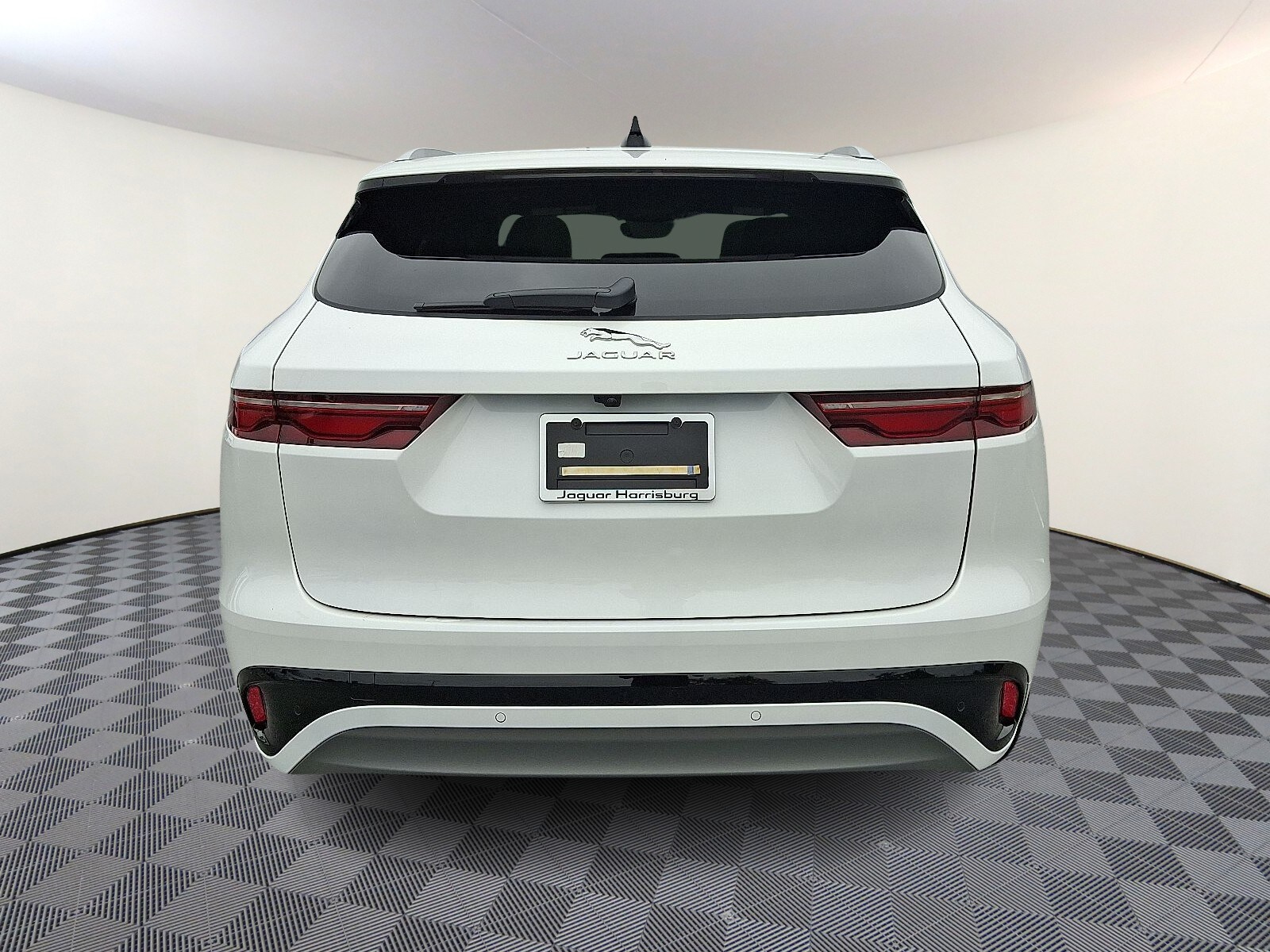 2025 Jaguar F-PACE P250 R-Dynamic S photo 4