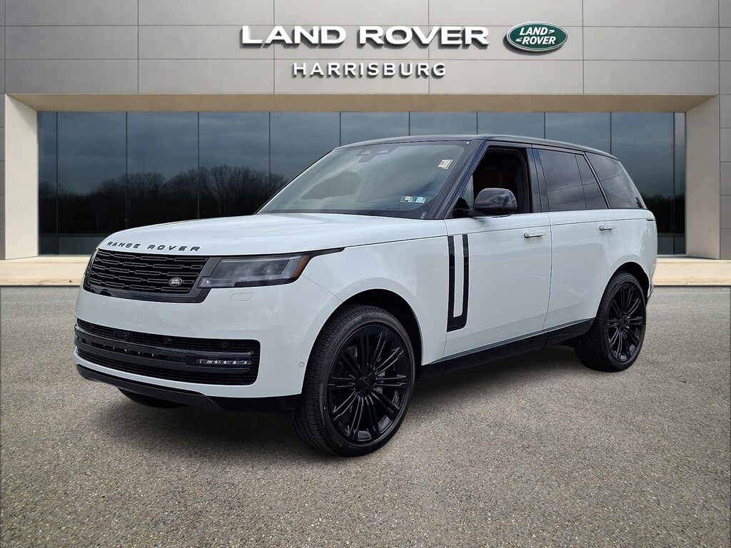 Used 2026 Land Rover Range Rover P400 SE Sport Utility