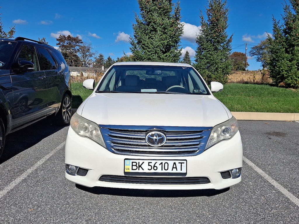 Used 2011 Toyota Avalon Limited Sedan