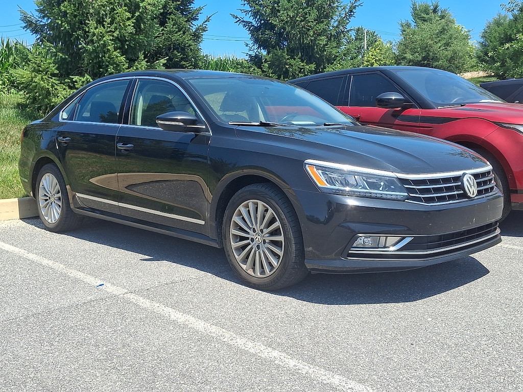 Used 2016 Volkswagen Passat 1.8T SE Sedan