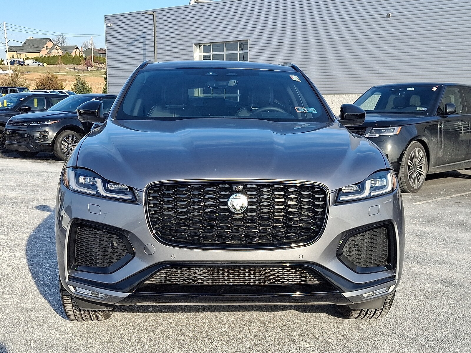2026 Jaguar F-Pace R-Dynamic S - Photo 6