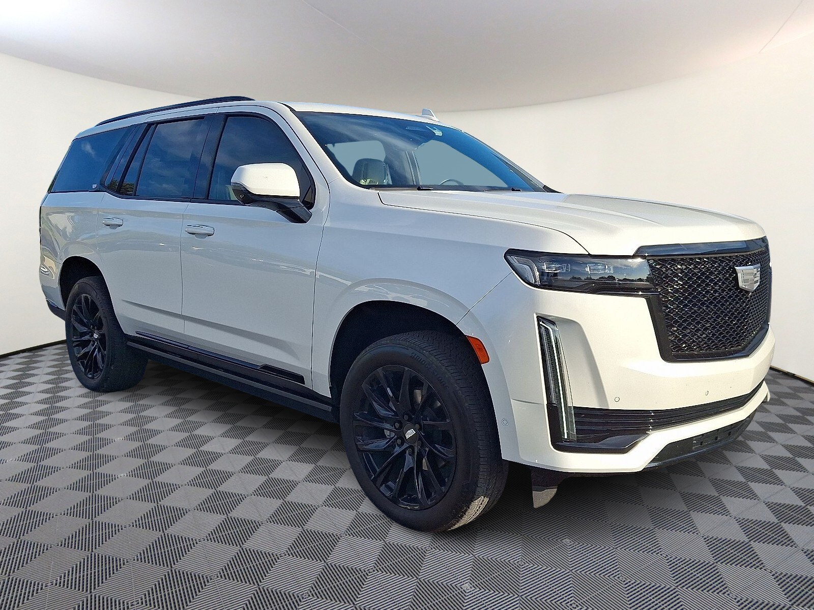 2021 Cadillac Escalade Sport photo 2