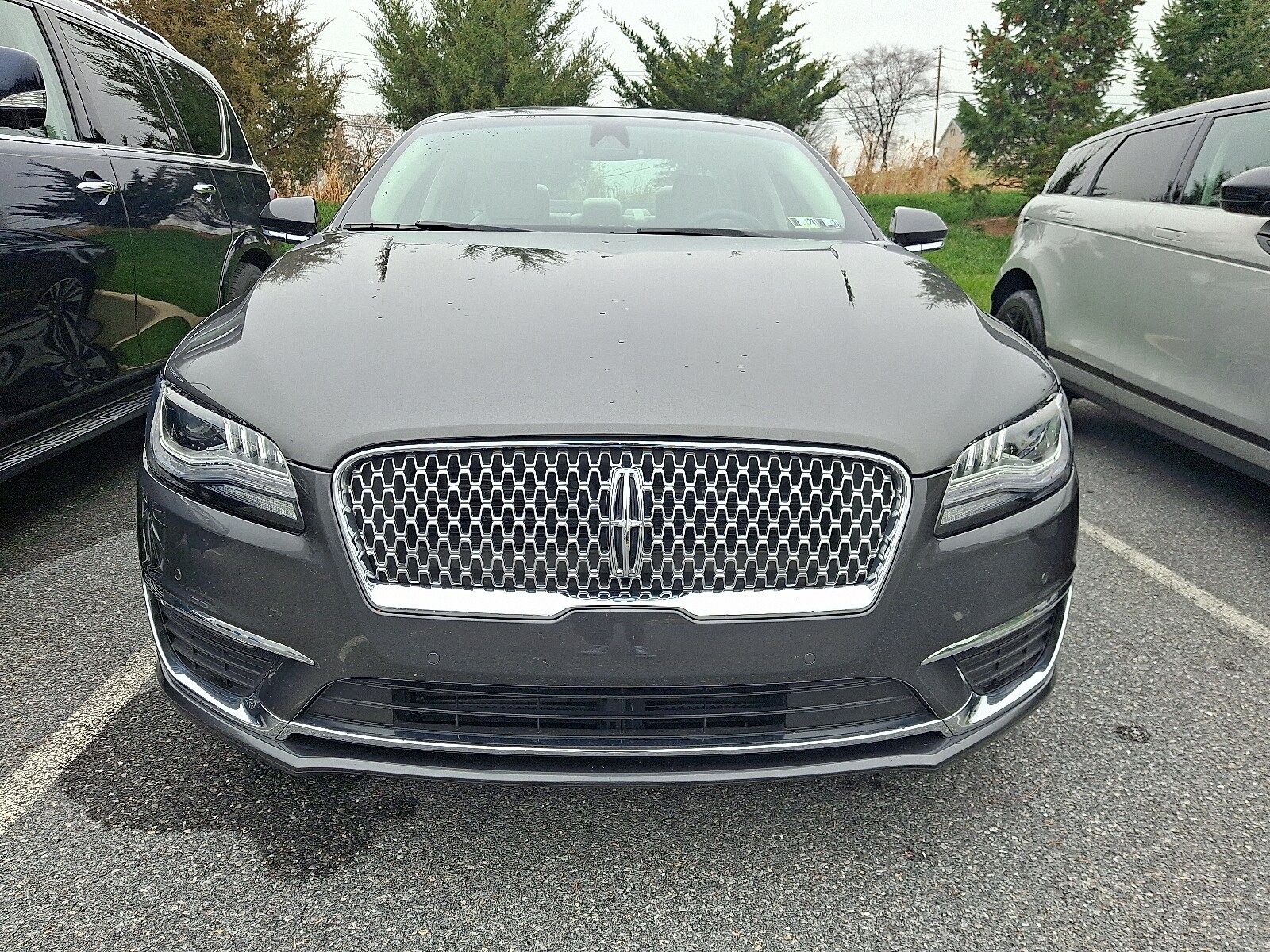 2020 Lincoln MKZ Reserve photo 2