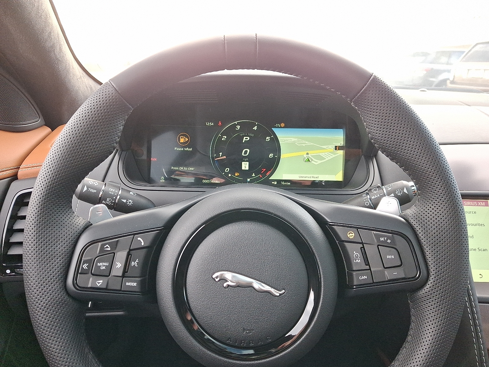 2024 Jaguar F-Type R75 - Photo 15