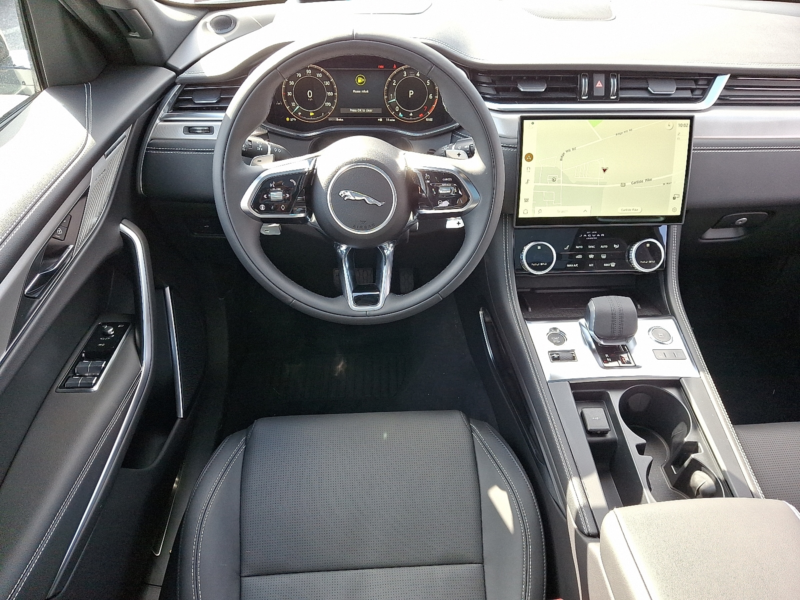 2026 Jaguar F-Pace R-Dynamic S - Photo 9