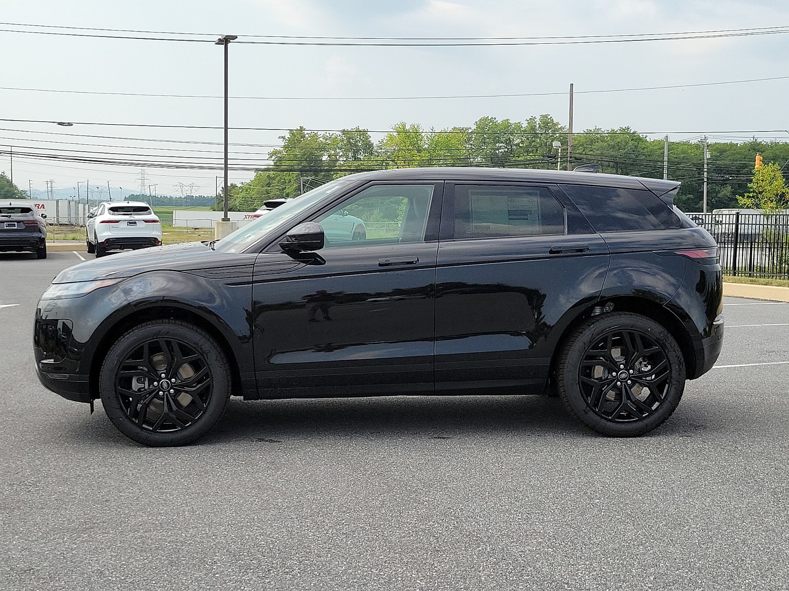 Used 2023 Land Rover Range Rover Evoque SE with VIN SALZP2FX5PH228499 for sale in Carlisle, PA