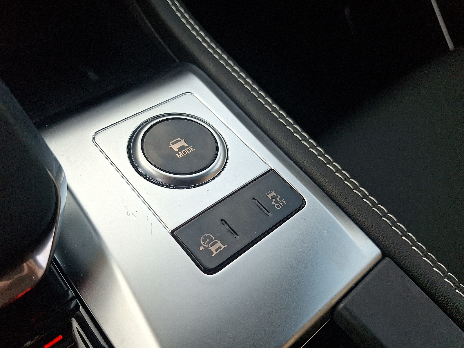 2026 Jaguar F-Pace R-Dynamic S - Photo 20