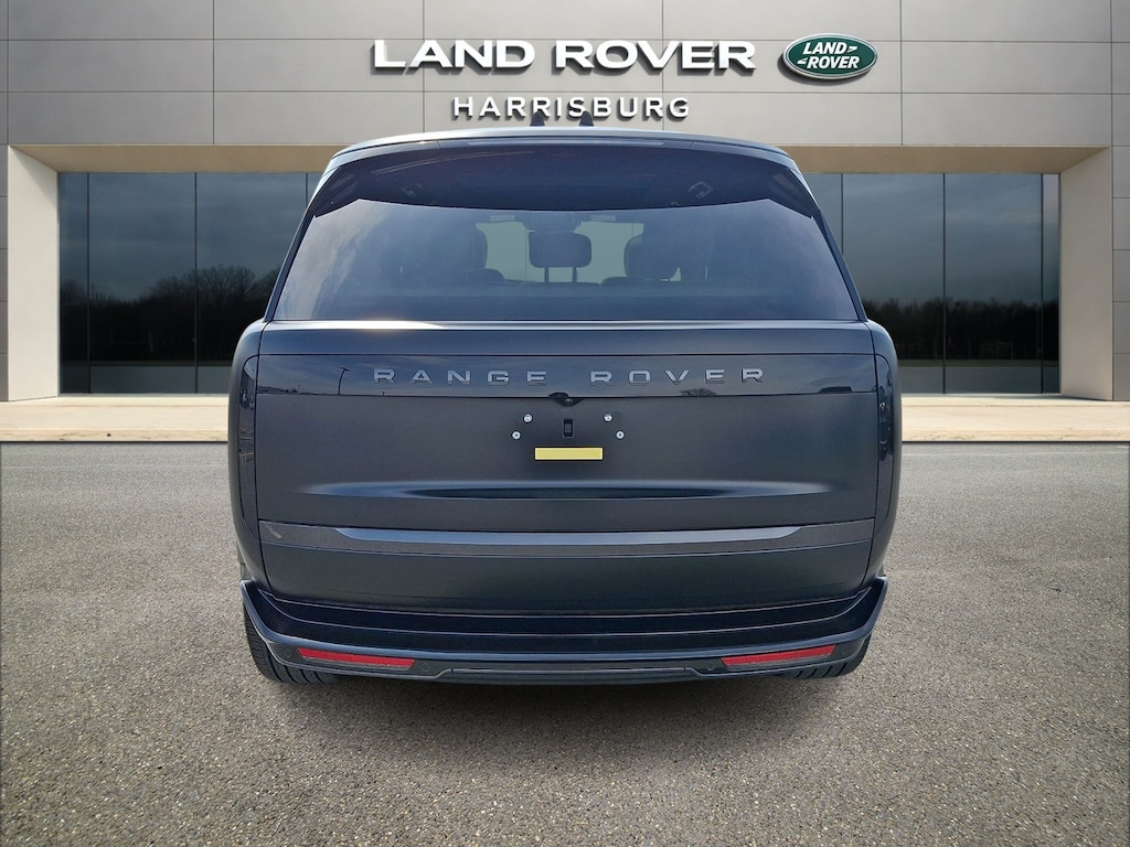 Used 2026 Land Rover Range Rover P530 SE Sport Utility