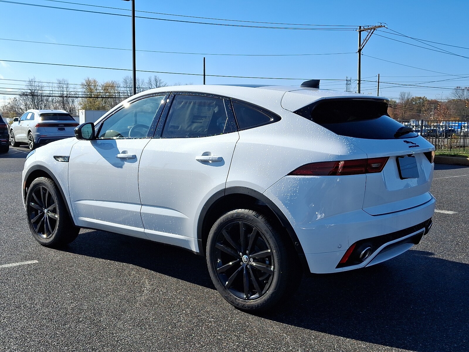 2024 Jaguar E-PACE R-Dynamic SE photo 3