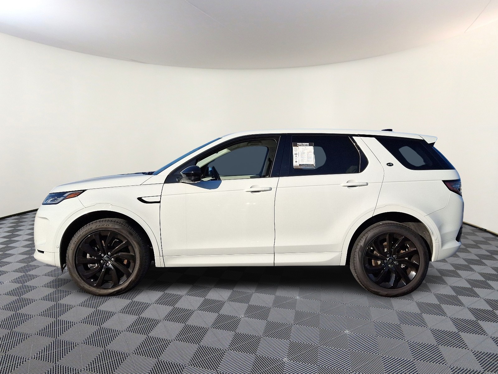 Used 2024 Land Rover Discovery Sport S with VIN SALCJ2FX4RH350975 for sale in Carlisle, PA