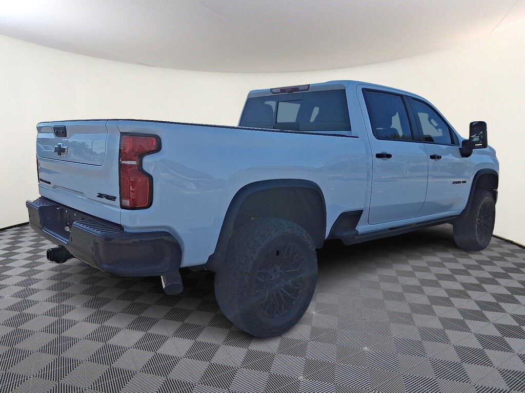 Used 2024 Chevrolet Silverado 2500HD 4WD Crew Cab Standard Bed ZR2 Crew Cab