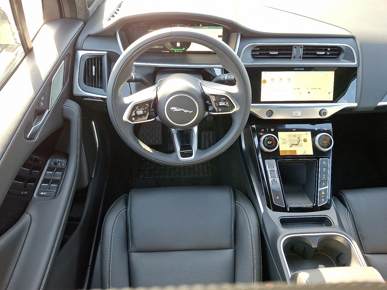 2024 Jaguar I-PACE R-Dynamic HSE - Photo 9