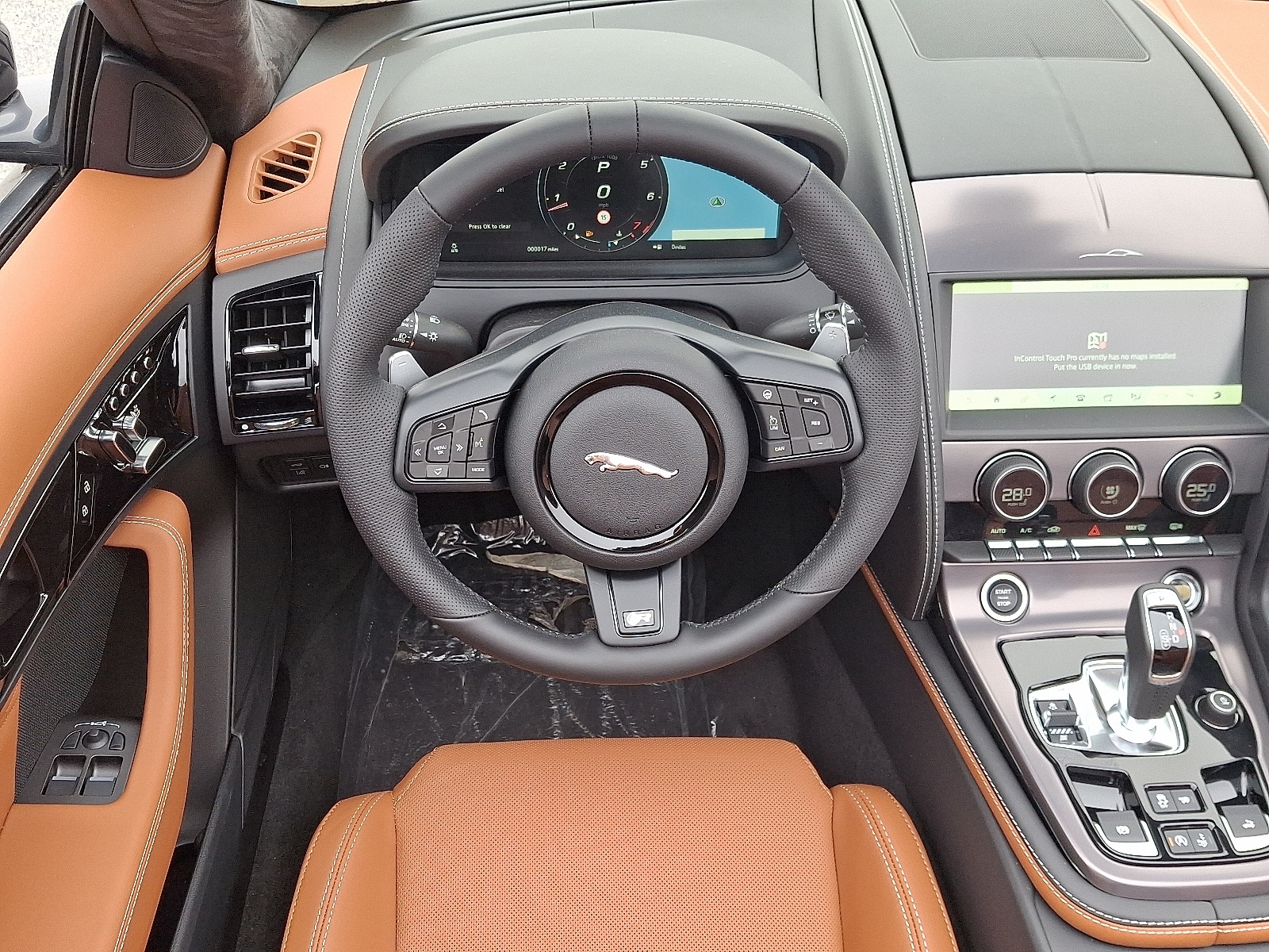 2024 Jaguar F-Type R75 - Photo 8