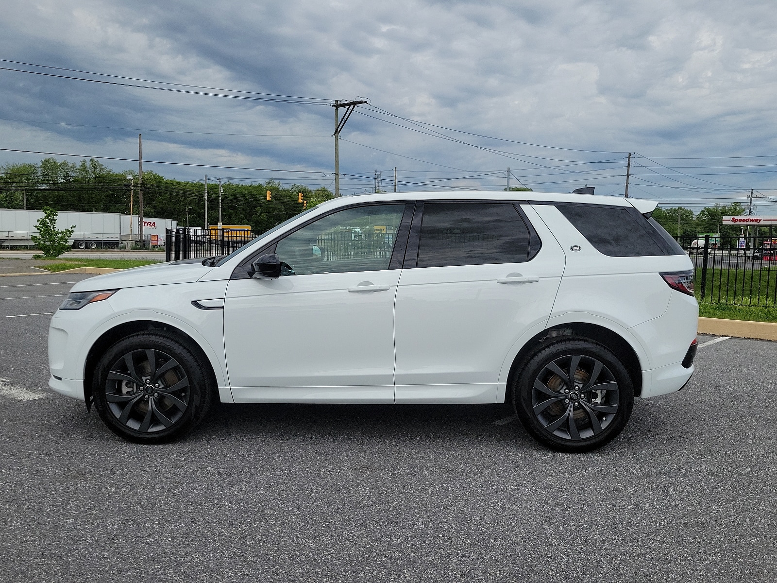 Used 2023 Land Rover Discovery Sport SE with VIN SALCL2FX3PH336377 for sale in Carlisle, PA