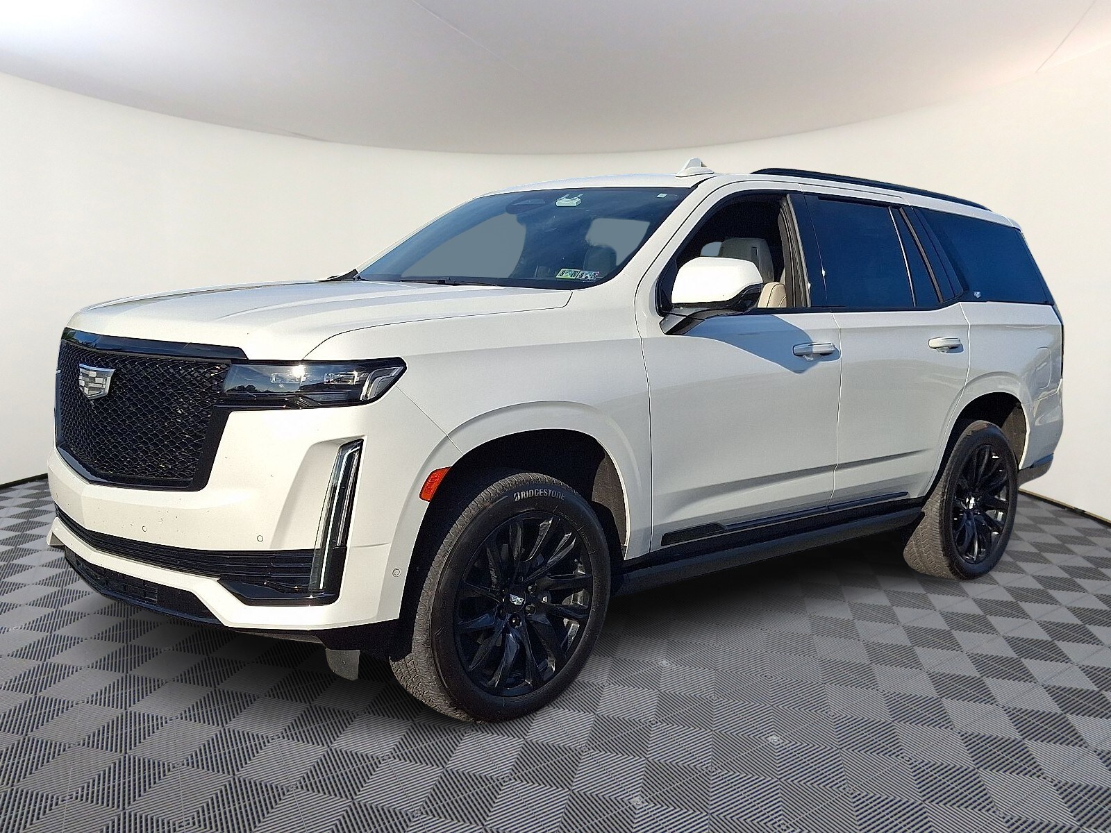 2021 Cadillac Escalade Sport photo 3
