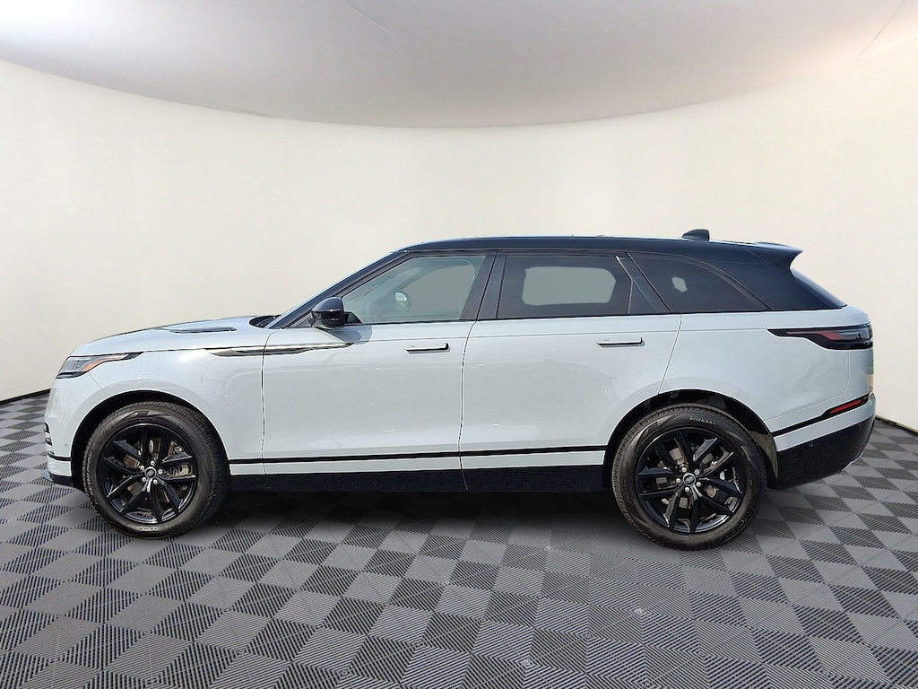 Used 2026 Land Rover Range Rover Velar P250 Dynamic SE Sport Utility