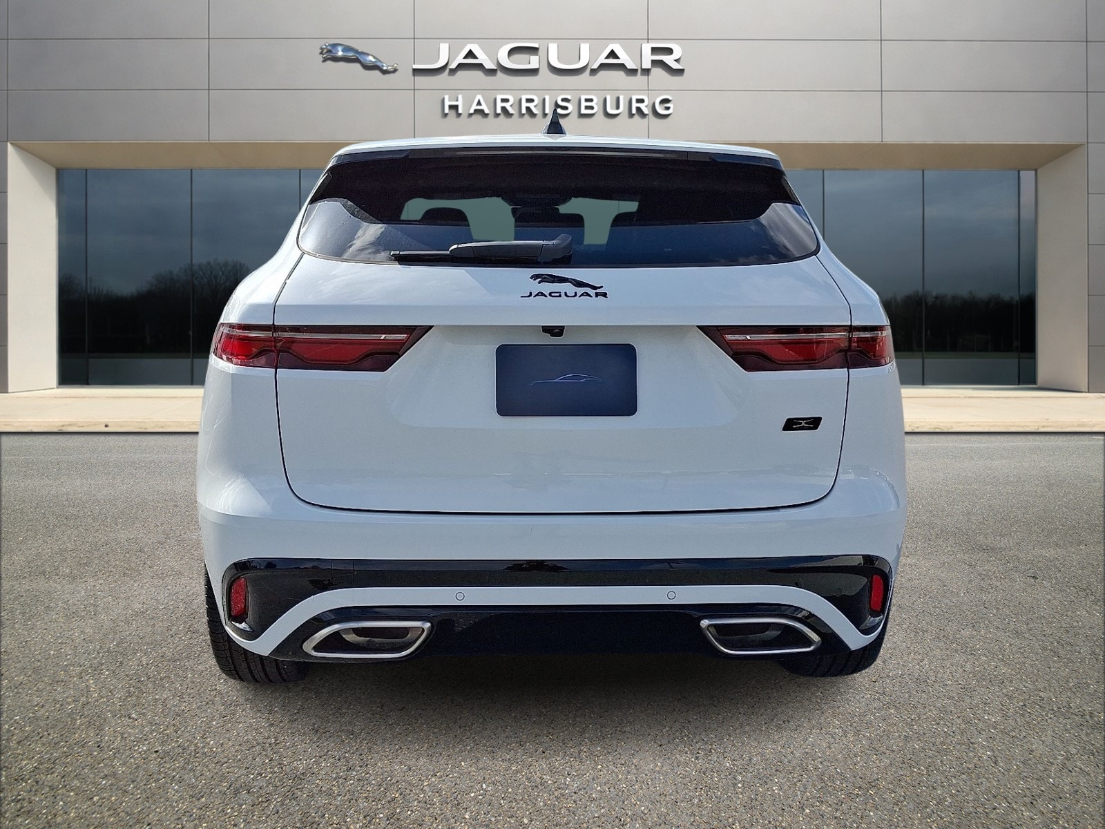 2026 Jaguar F-Pace R-Dynamic S - Photo 3