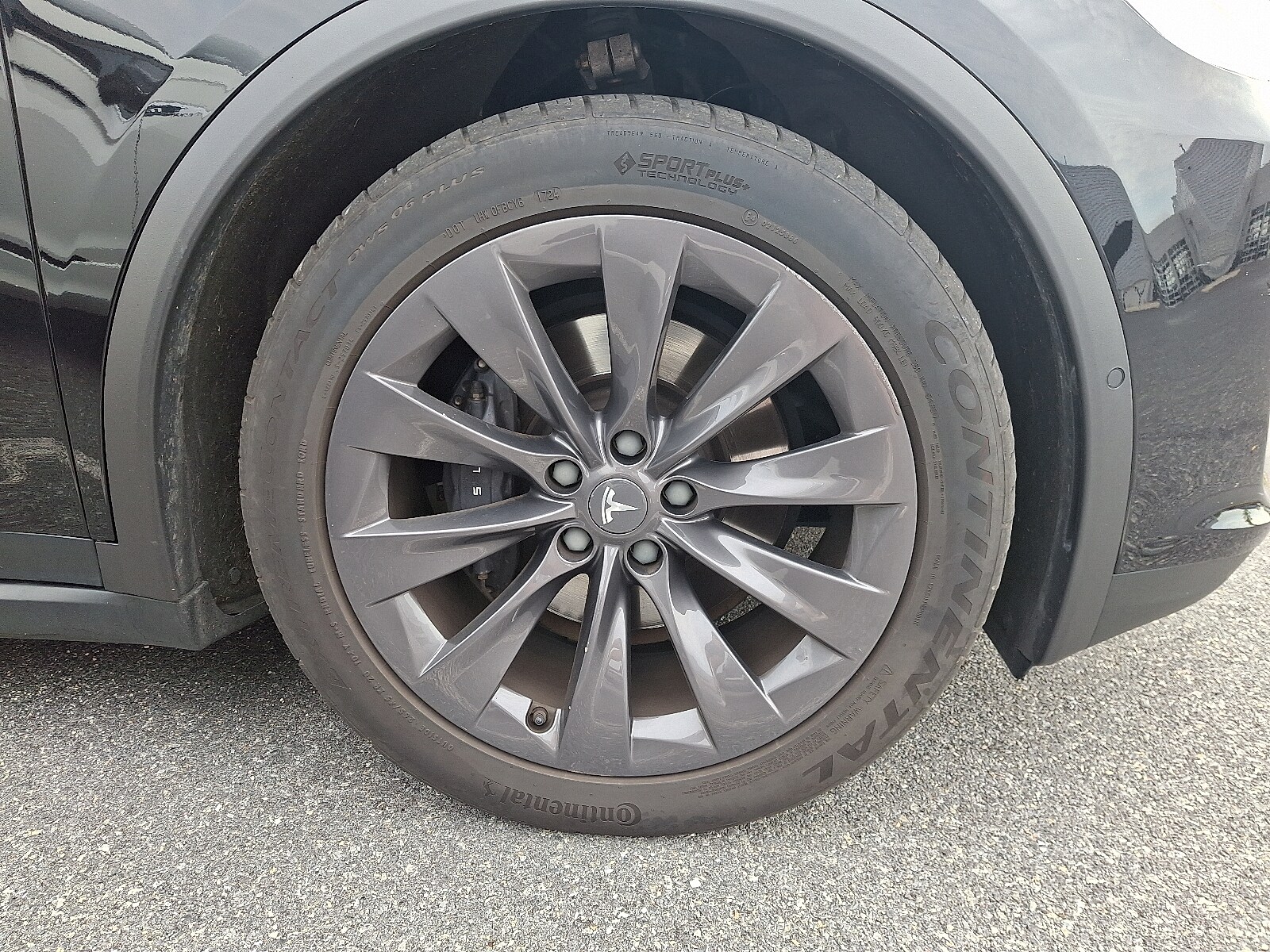 2018 Tesla Model X 75D photo 4