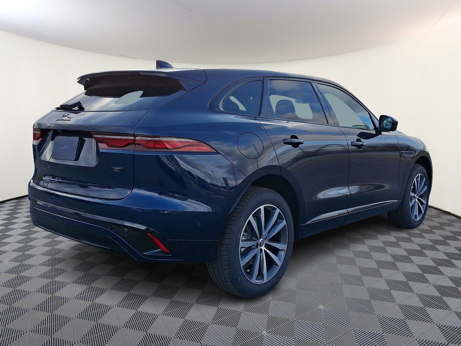 2026 Jaguar F-PACE P250 R-Dynamic S photo 4