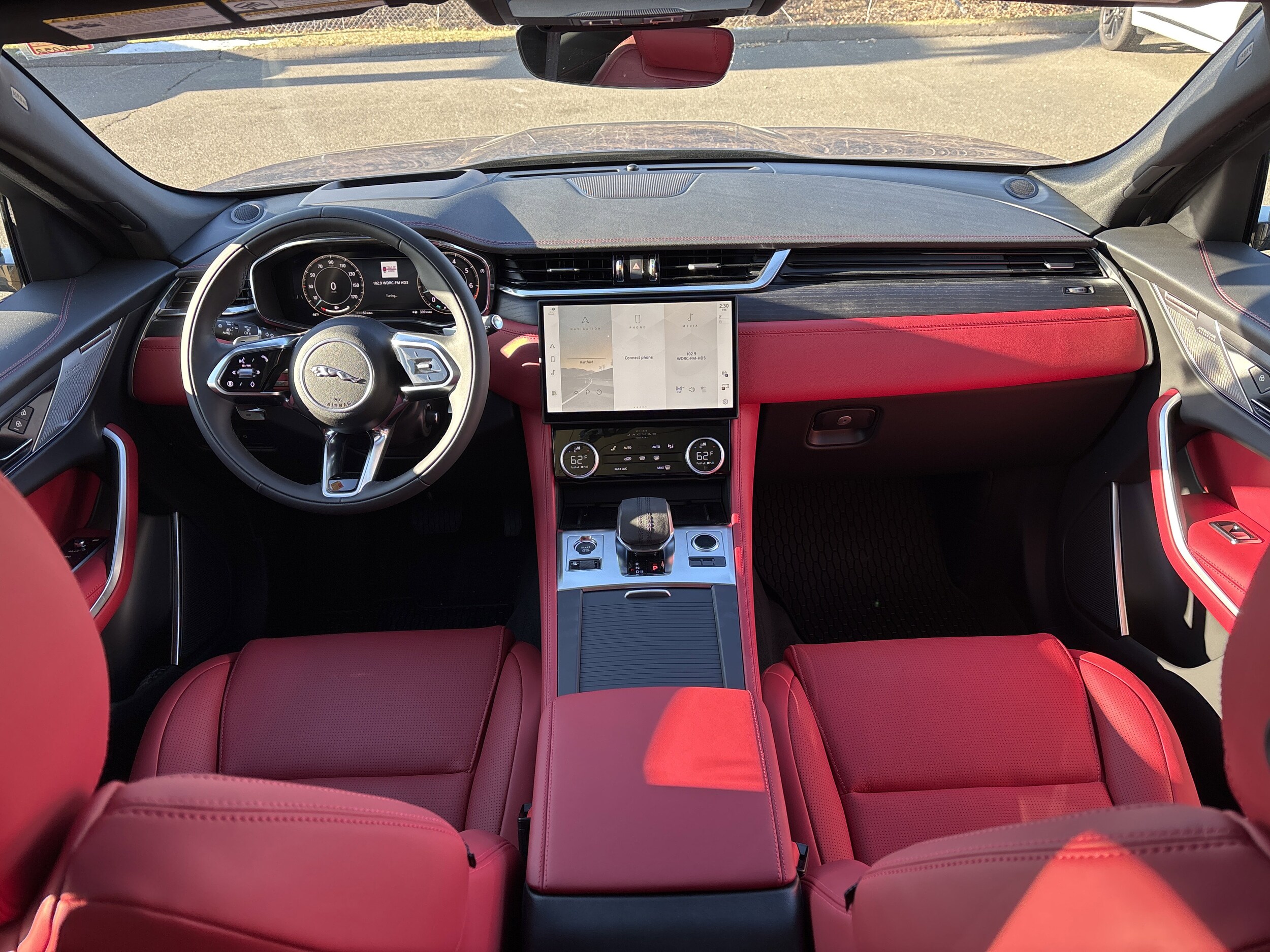 2026 Jaguar F-Pace R-Dynamic S - Photo 21