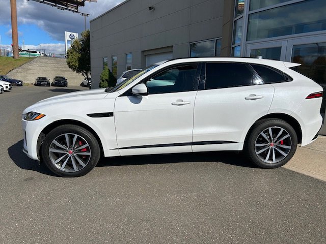 2023 Jaguar F-PACE R-Dynamic S P400 photo 2