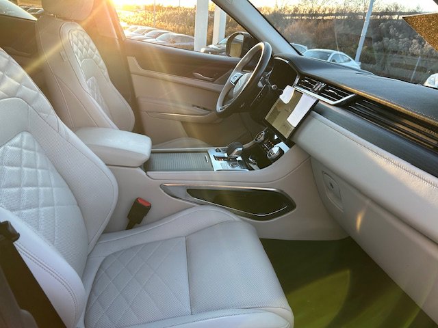 2023 Jaguar F-Pace S - Photo 21