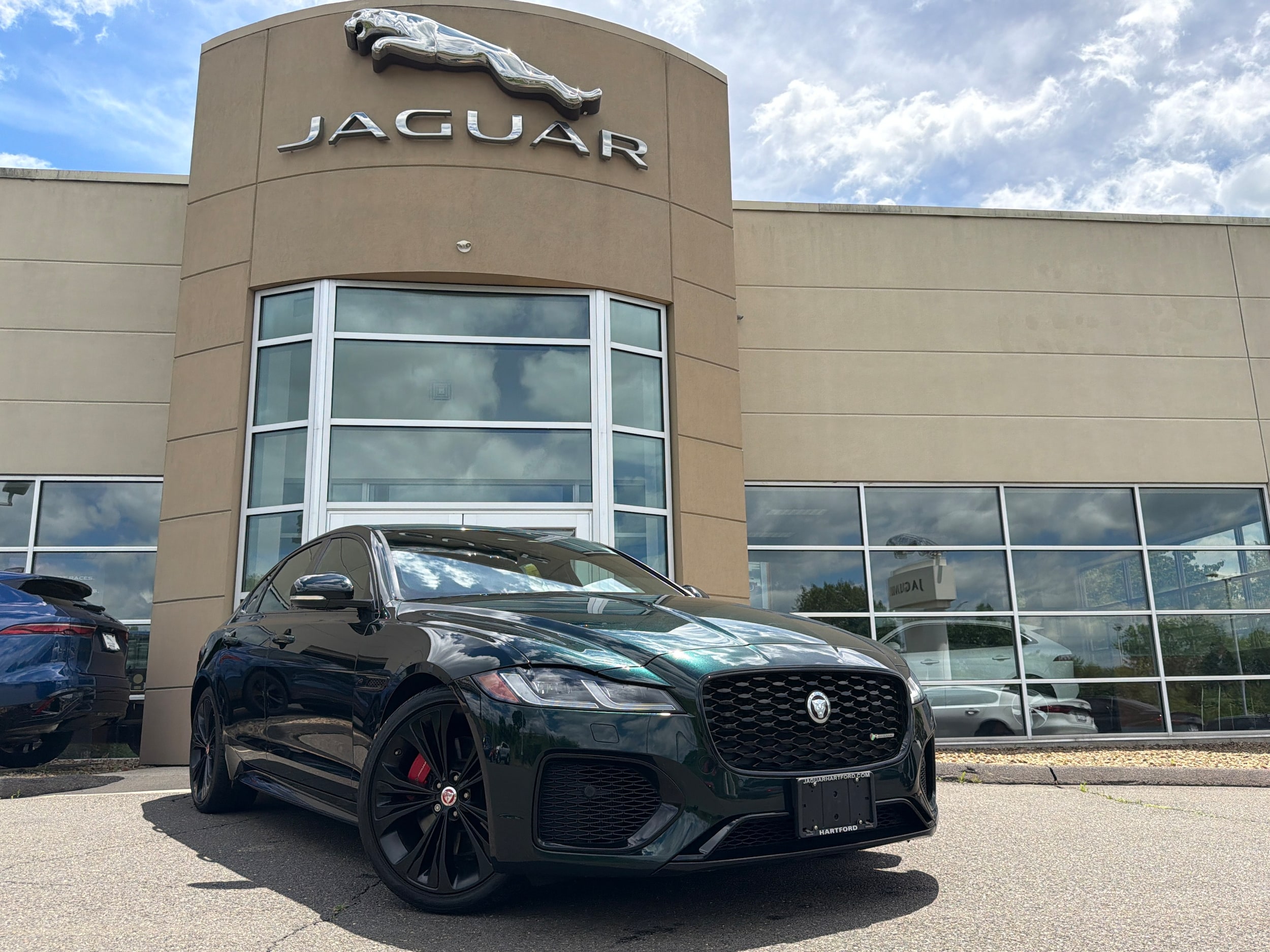 2023 Jaguar XF P300 R-Dynamic SE's photo