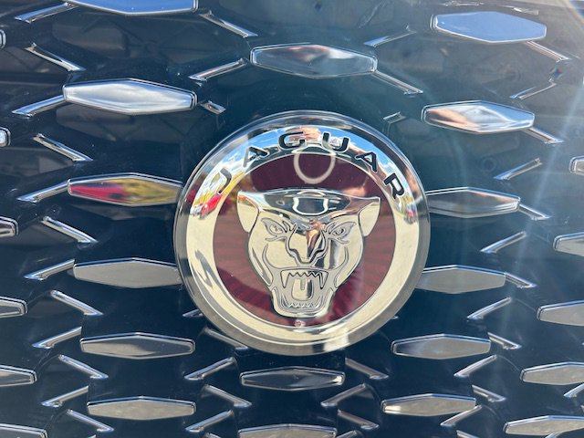 2023 Jaguar F-Pace R-Dynamic S - Photo 10