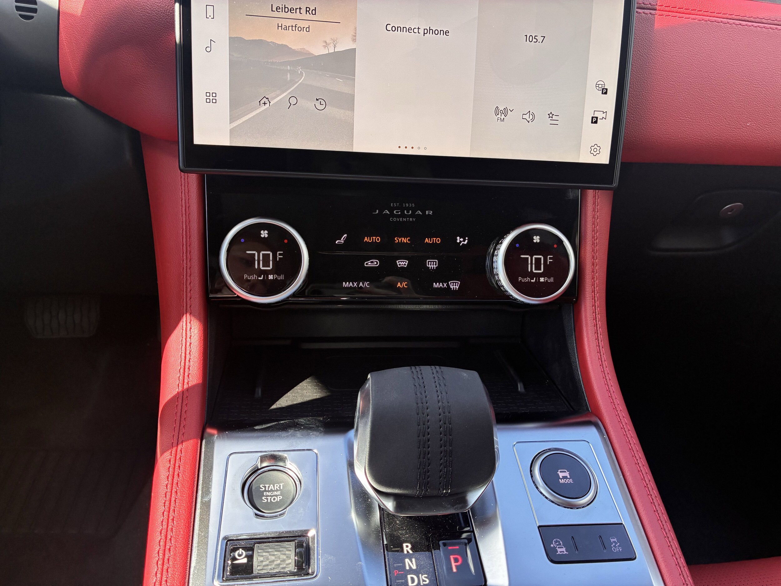 2026 Jaguar F-Pace R-Dynamic S - Photo 16