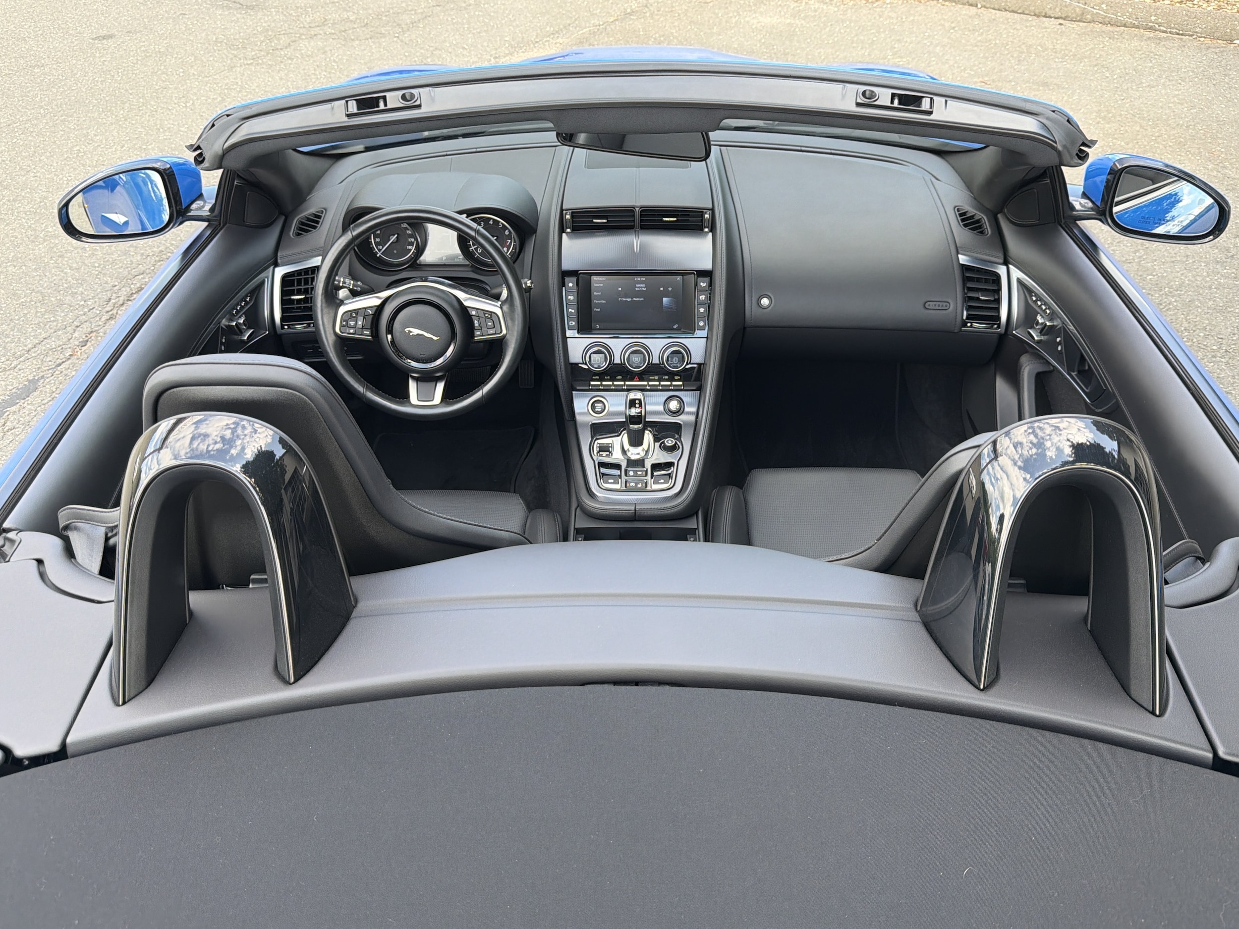 2018 Jaguar F-TYPE R-Dynamic - Photo 21