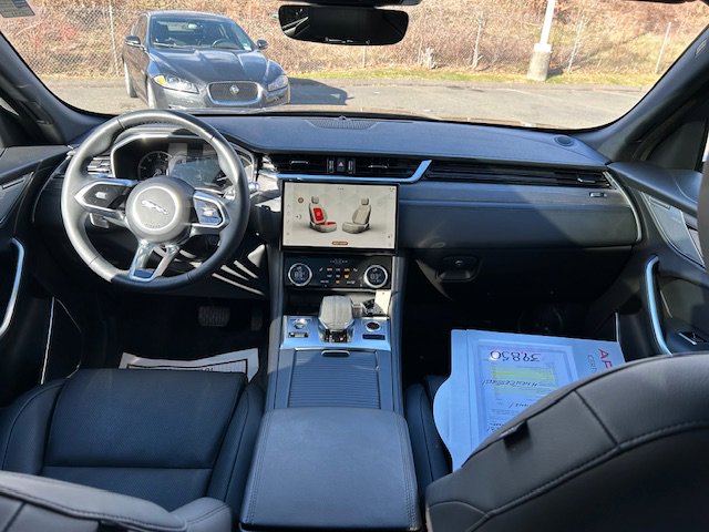 2023 Jaguar F-Pace S - Photo 22